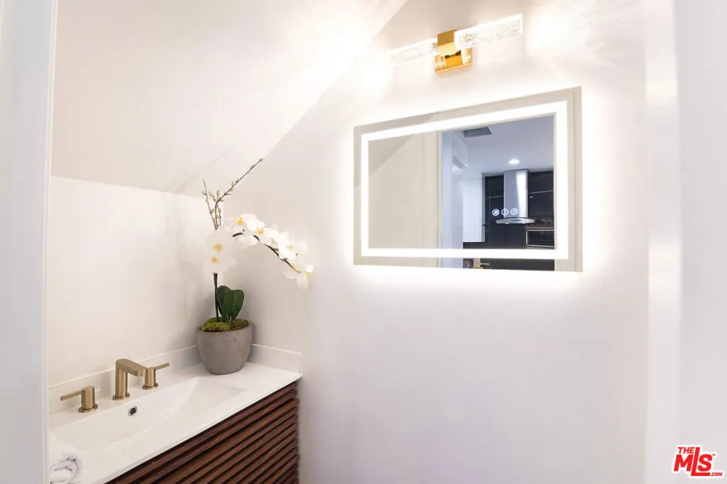 1033 Carol Drive T13, West Hollywood, California 90069 home-pic-31